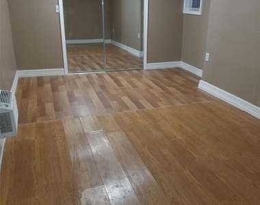 4714 Sharon Street - Photo Thumbnail 7
