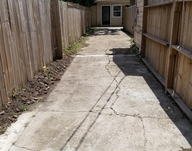 4714 Sharon Street - Photo Thumbnail 1