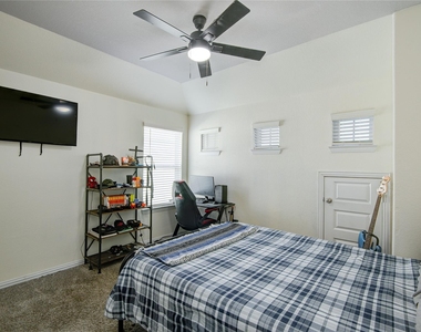 5312 Latigo Court - Photo Thumbnail 19