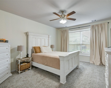 5312 Latigo Court - Photo Thumbnail 13
