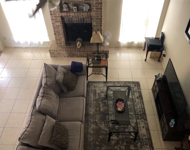 8715 Lawncliff Lane - Photo Thumbnail 16