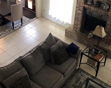 8715 Lawncliff Lane - Photo Thumbnail 15