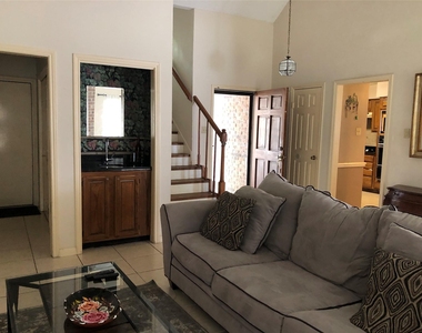 8715 Lawncliff Lane - Photo Thumbnail 6