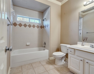 1502 Olive Place - Photo Thumbnail 20