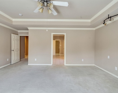 1502 Olive Place - Photo Thumbnail 24
