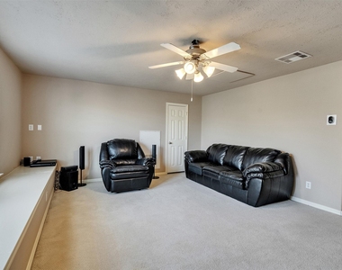 1502 Olive Place - Photo Thumbnail 22