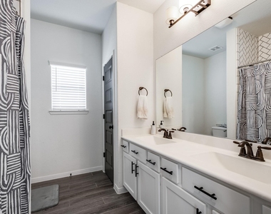 14231 Angelina Drive - Photo Thumbnail 27