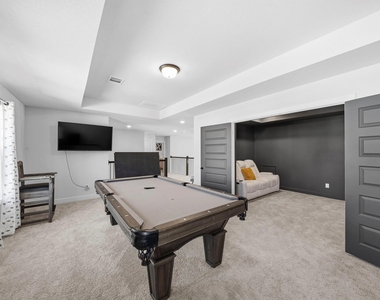 511 Carina Gaze Drive - Photo Thumbnail 25
