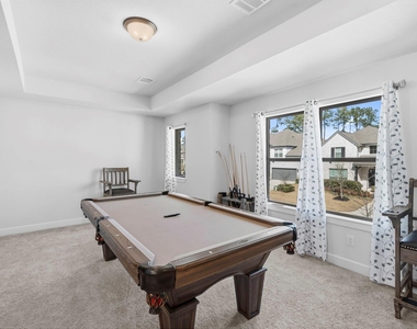 511 Carina Gaze Drive - Photo Thumbnail 24