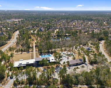511 Carina Gaze Drive - Photo Thumbnail 42