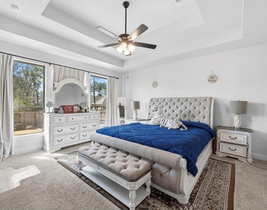 511 Carina Gaze Drive - Photo Thumbnail 17