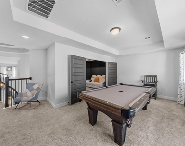 511 Carina Gaze Drive - Photo Thumbnail 23