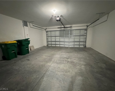 1024 Caloosa Breeze Drive - Photo Thumbnail 15