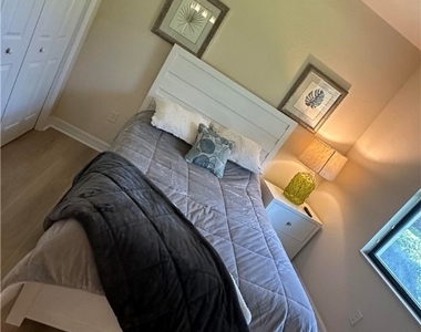 9234 Veneto Place - Photo Thumbnail 24