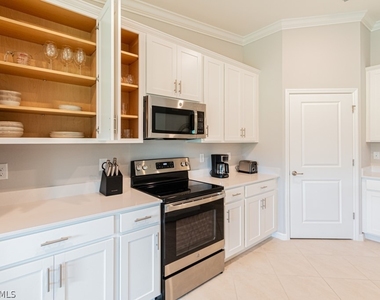 6039 Ellerston Way - Photo Thumbnail 10