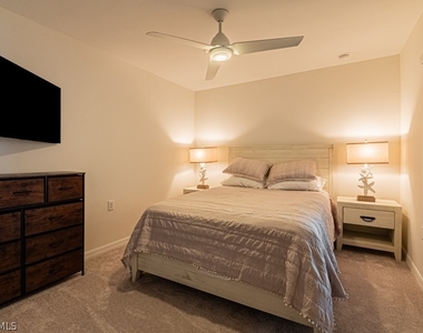 6039 Ellerston Way - Photo Thumbnail 23