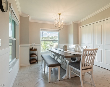 6039 Ellerston Way - Photo Thumbnail 4