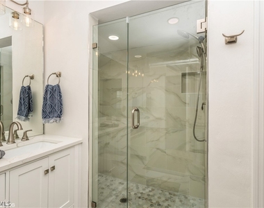 2608 Sailors Way - Photo Thumbnail 29