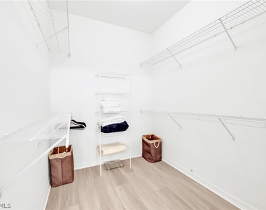 8924 Ventura Way - Photo Thumbnail 18