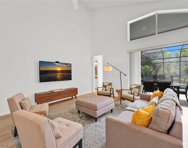 8924 Ventura Way - Photo Thumbnail 6