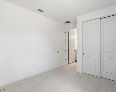 2148 Sequoia Court - Photo Thumbnail 21