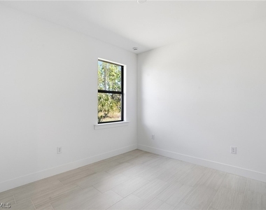 2148 Sequoia Court - Photo Thumbnail 22