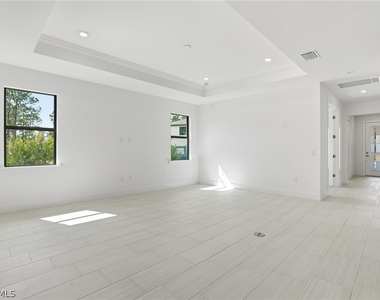 2148 Sequoia Court - Photo Thumbnail 4