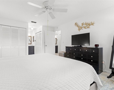 3143 37th Lane S - Photo Thumbnail 14