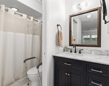 3143 37th Lane S - Photo Thumbnail 16