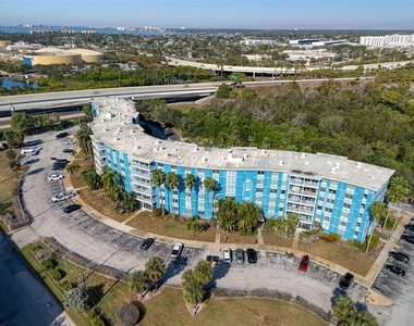 3315 58 Avenue S - Photo Thumbnail 1