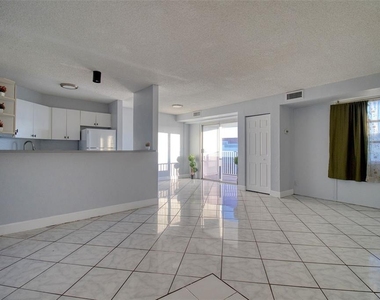 3315 58 Avenue S - Photo Thumbnail 7