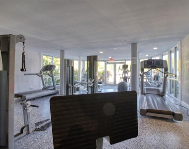 3315 58 Avenue S - Photo Thumbnail 20