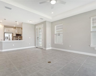 16139 Isola Place - Photo Thumbnail 14