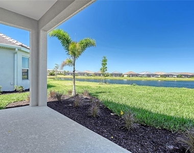 16139 Isola Place - Photo Thumbnail 11