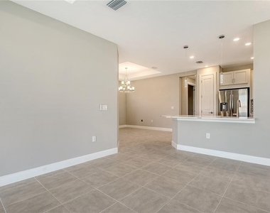 16139 Isola Place - Photo Thumbnail 15