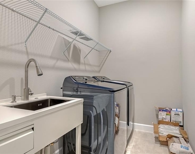 16139 Isola Place - Photo Thumbnail 33