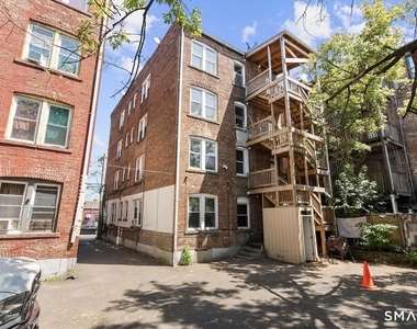 25 Whittier Street - Photo Thumbnail 10