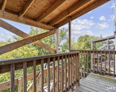 25 Whittier Street - Photo Thumbnail 8