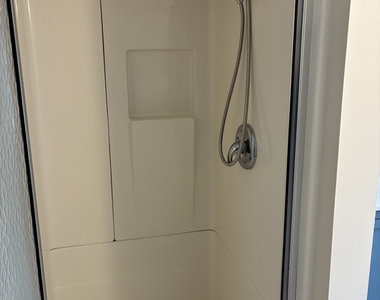 92a Huntingtown Road - Photo Thumbnail 21