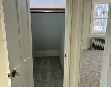 92a Huntingtown Road - Photo Thumbnail 11