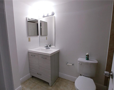 705 Nw 91st Terrace - Photo Thumbnail 10