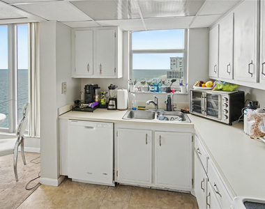 1010 S Ocean Boulevard - Photo Thumbnail 15