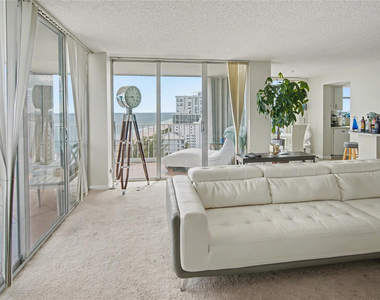 1010 S Ocean Boulevard - Photo Thumbnail 4