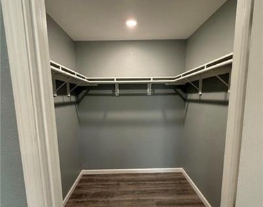 1300 N 2nd Street - Photo Thumbnail 17