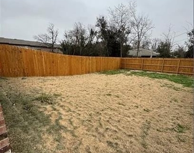 1200 N 8th Street - Photo Thumbnail 15