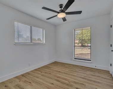 2611 Boulder Drive - Photo Thumbnail 22