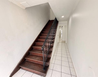 4115 Douglas Avenue - Photo Thumbnail 13