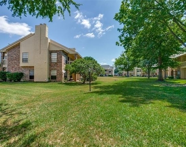 3140 Devonshire Drive - Photo Thumbnail 23