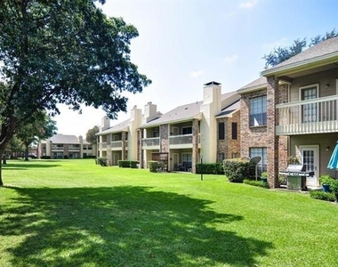 3140 Devonshire Drive - Photo Thumbnail 24