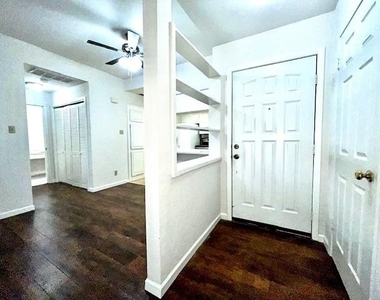 3140 Devonshire Drive - Photo Thumbnail 4